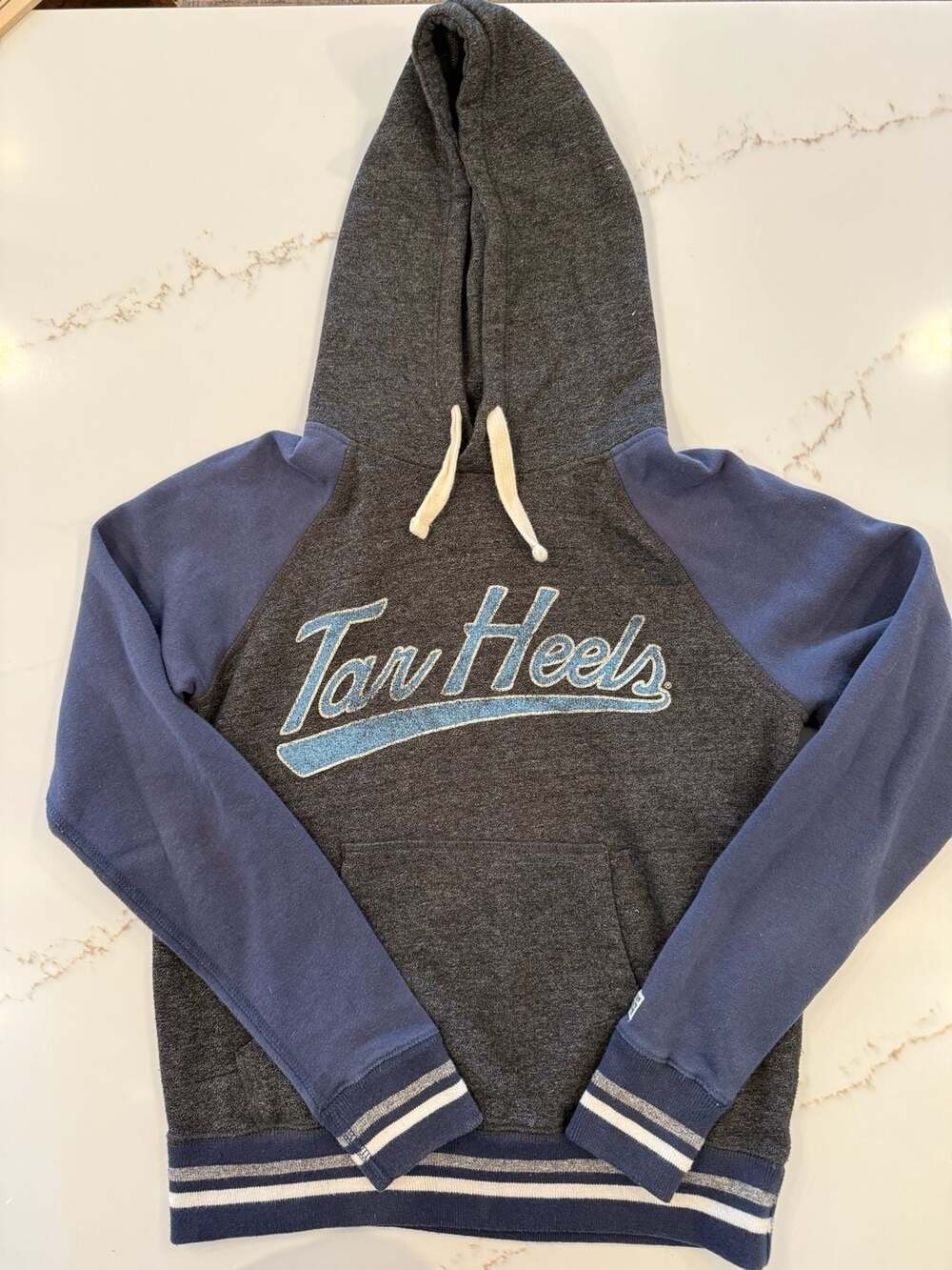 Tailgate UNC Tar Heels Raglan Hoodie Sweatshirt Size S